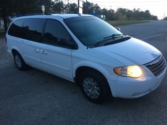 2007 Chrysler Town and Country