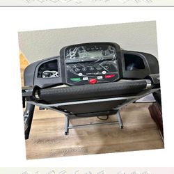 Life Fitness Treadmill Professional Exercise Equipment dream very