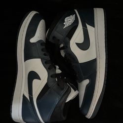 Jordan 1’s