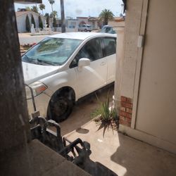 Nissan Versa  4 Door Hatchback