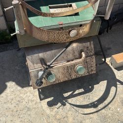 Free Camping And Gas Stove 