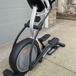 NordicTrack Elliptical With 20” Flywheel 