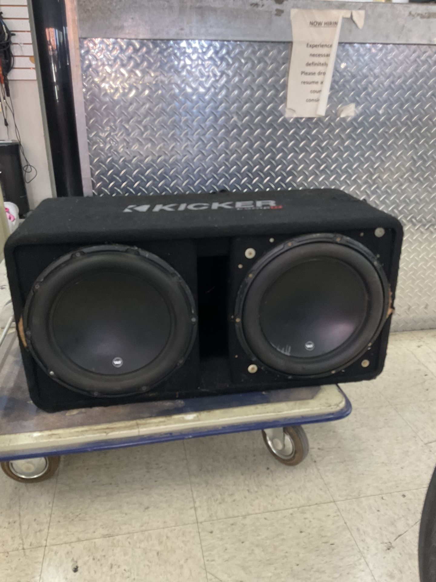 Pair JL AUDIO 12” W6 Speakers in Kicker Box