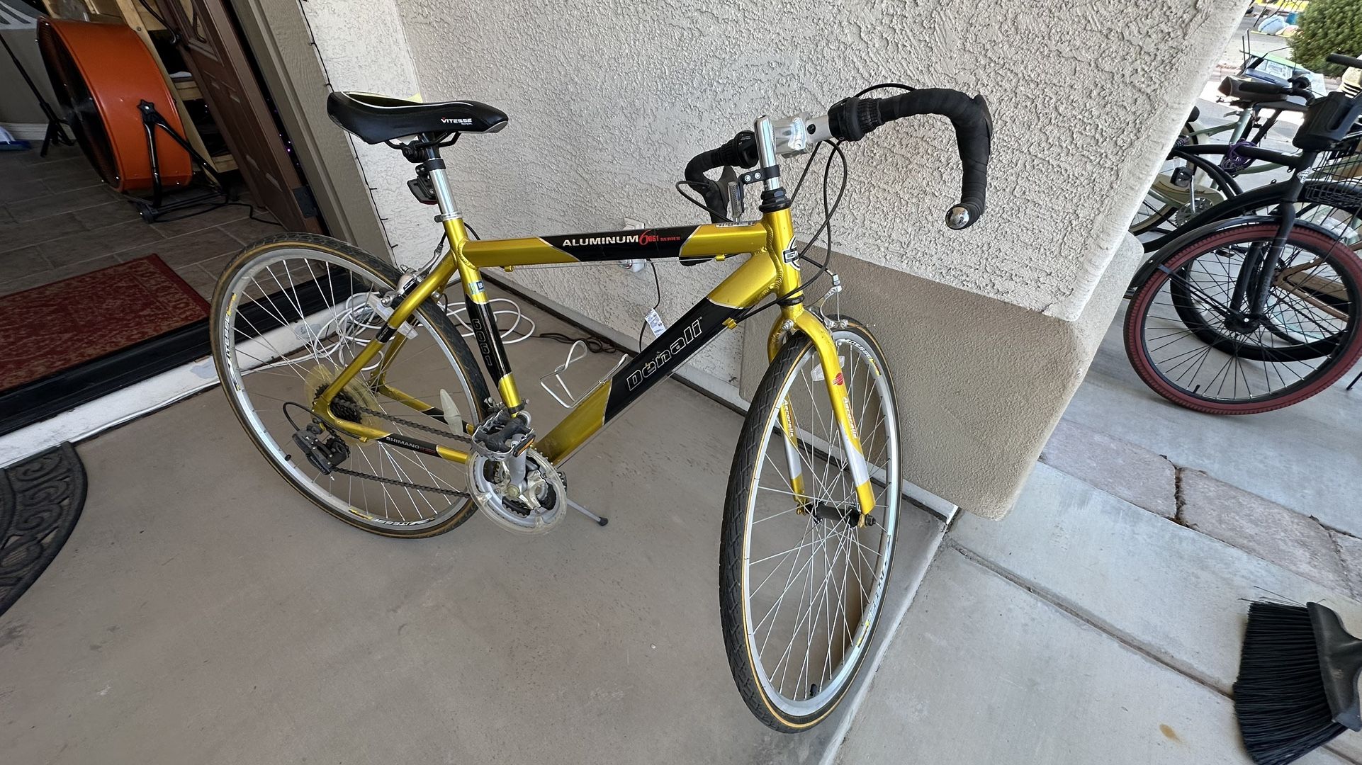 Denali Aluminium Road Bike 21 speed
