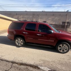 07 Chevy  Tahoe