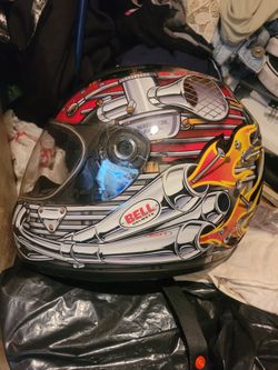 HELMET!! SIZE MEDIUM ADULT!!