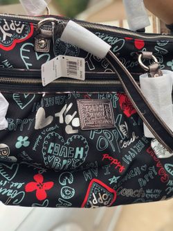 BRAND NEW AUTHENTIC VINTAGE COACH LARGE POPPY PURSE