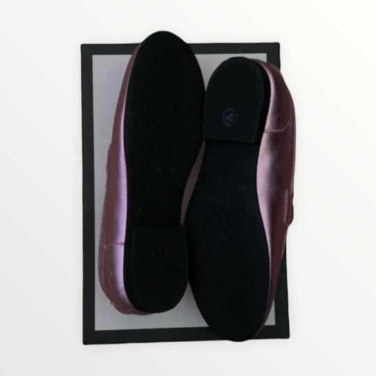 EUC Pink Gucci Metallic Horse Bit Loafer Size 31