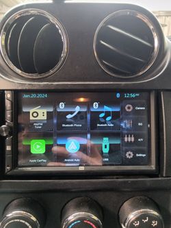7in dual touch radio