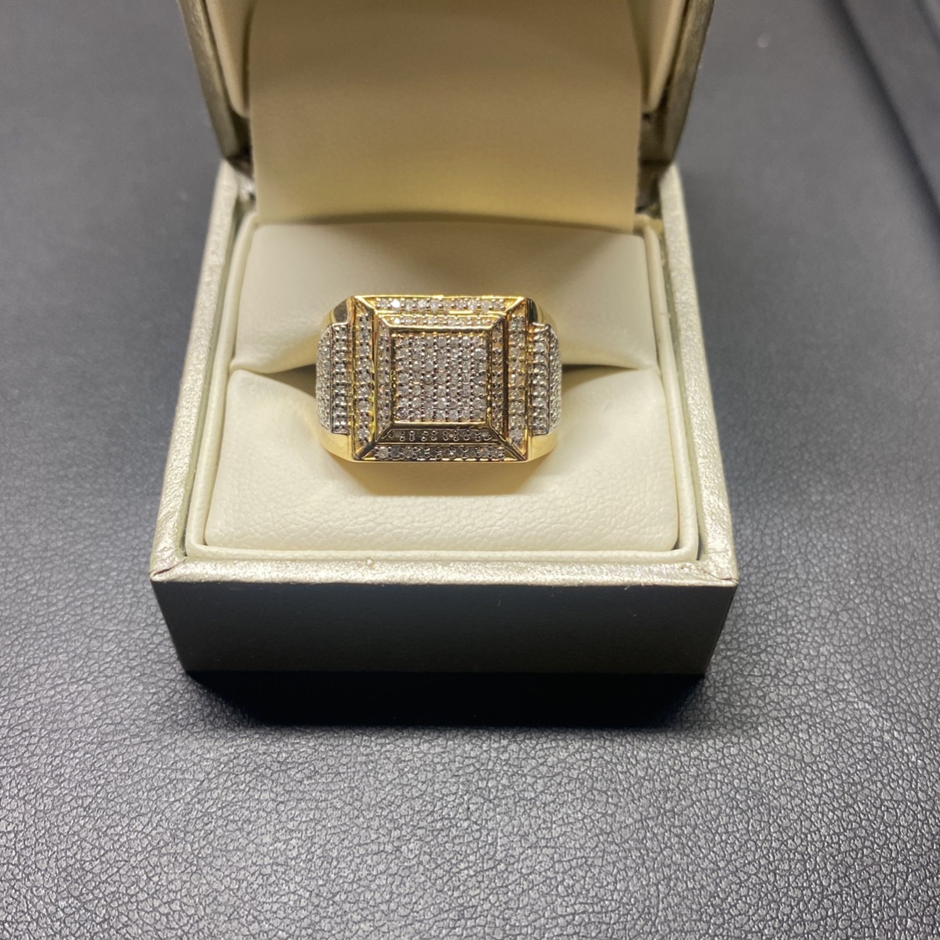 Real Gold With Real Diamond Ring π