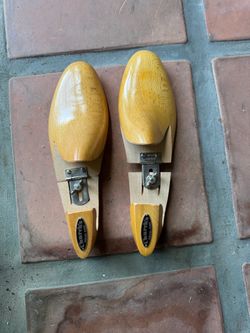Church's English Shoes Wooden Shoe Trees