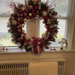 Large, One Of A Kind Christmas Wreath