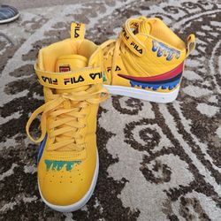 Size 7.5 Read Description 