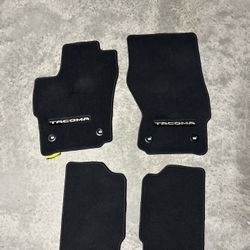 Genuine Oem Toyota Tacoma 2024 Carpet Floor Mats PT(contact info removed)7-02