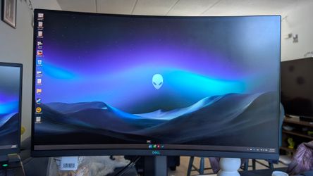 Dell curve monitor 32"