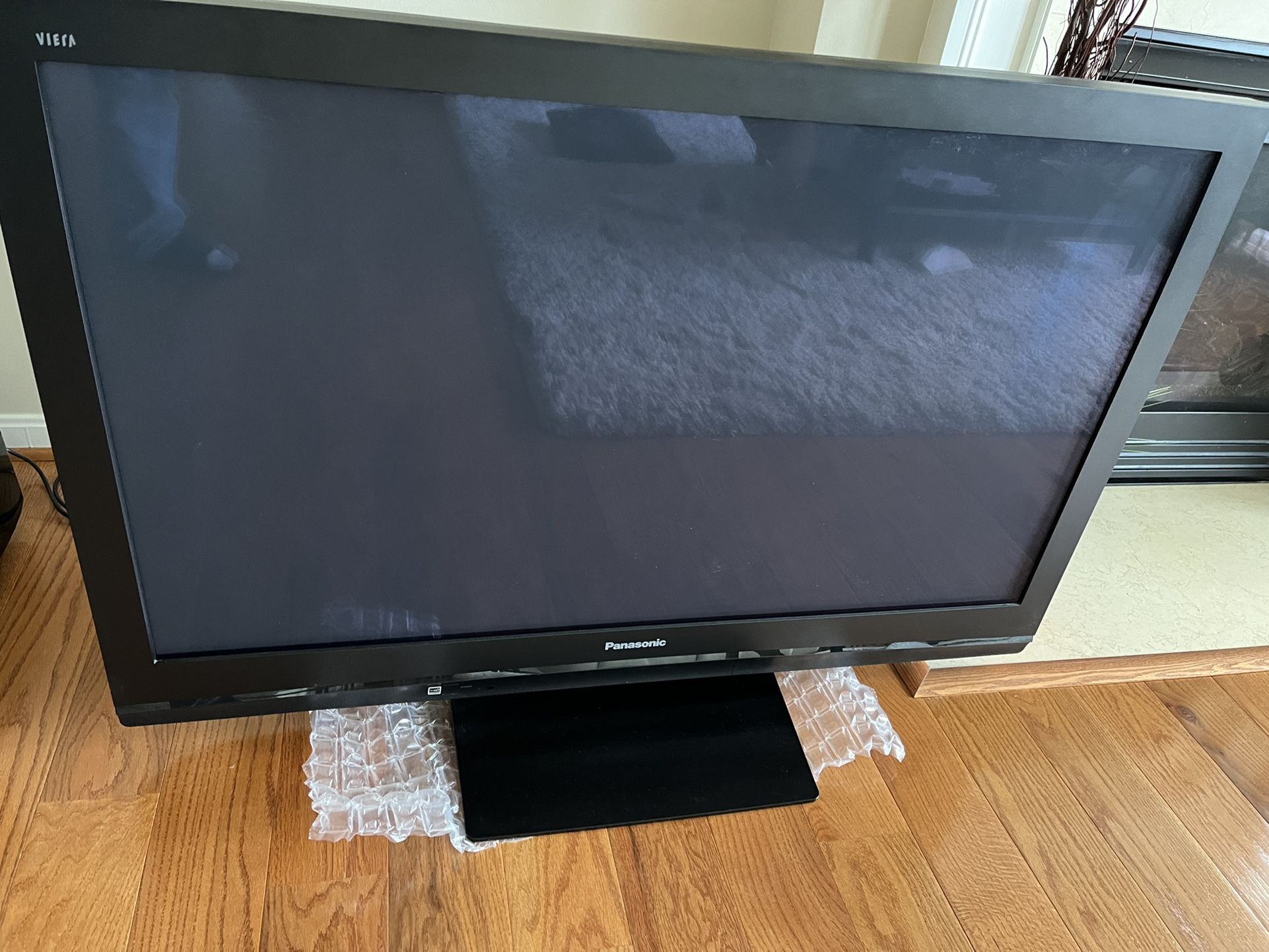 Panasonic HDTV 1080p 55”