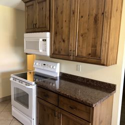  Vendo Gabinetes De Cocina