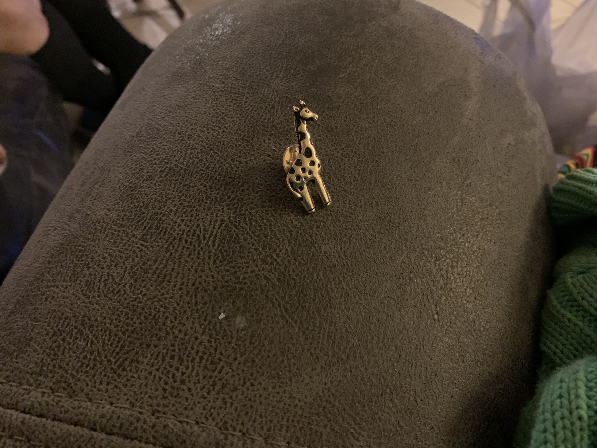 Giraffe Pin Or Tie Clasp (new) Very Nice