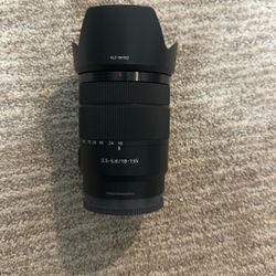 Sony 18-135mm F 3.5-5.6