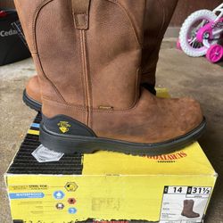 Boots New Size 14