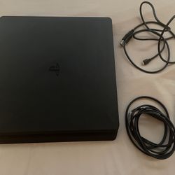 PS4 Slim
