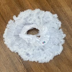 Child’s White Tutu SM-M