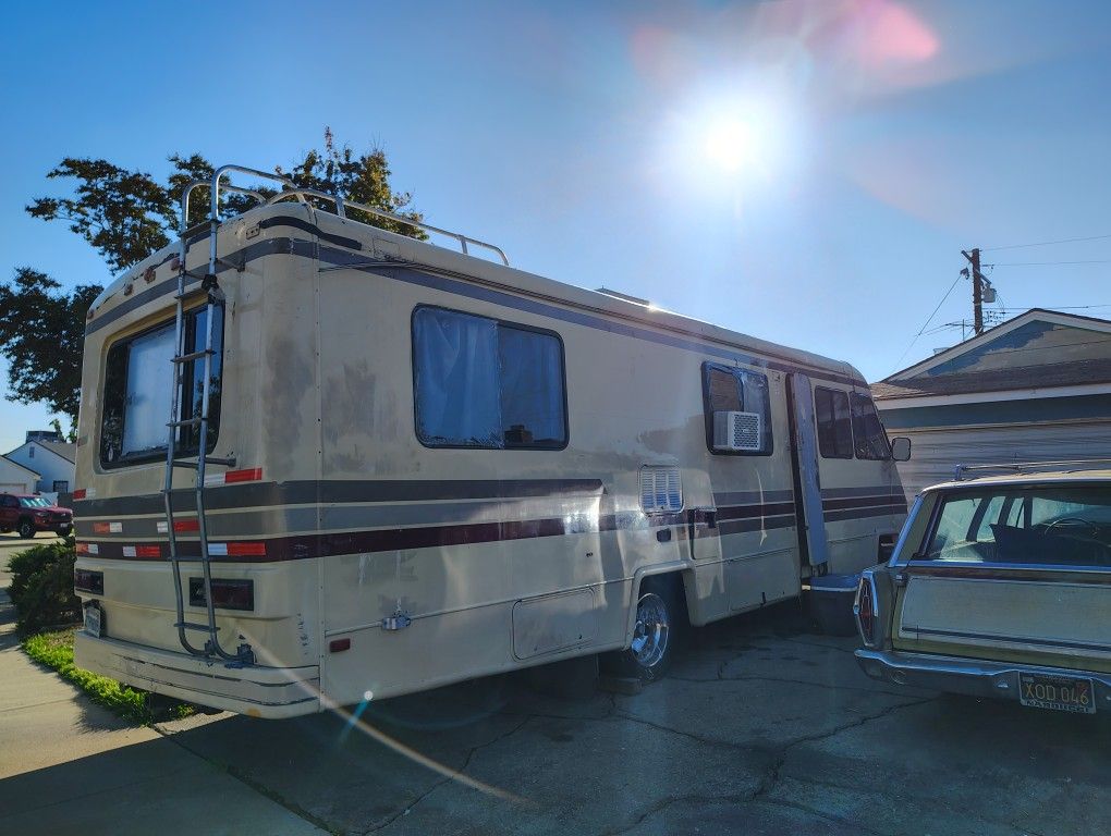 1990 Chevy P30 Motorhome