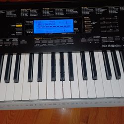 Casio KEYBOARD 61 KEYS 