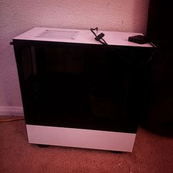 White Pc Case. 