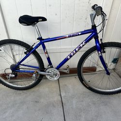 1998 Trek 820 singletrack mountain bike made in usa