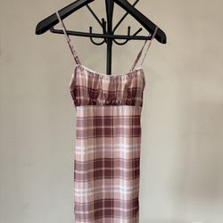 Dress Size Medium Women’s Strap Dress 