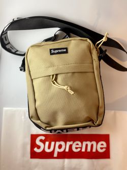 Supreme Shoulder Bag Black Brand New for Sale in Queens, NY - OfferUp