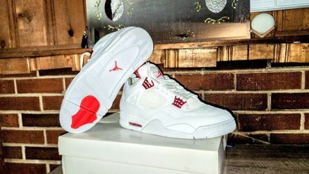 Vnds Jordan 4  Metallic Red 