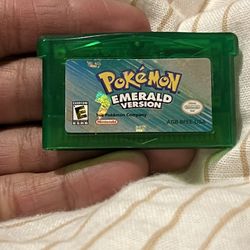 Pokémon Emerald (Authentic Copy)