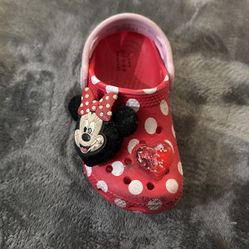 minnie mouse crocs 
