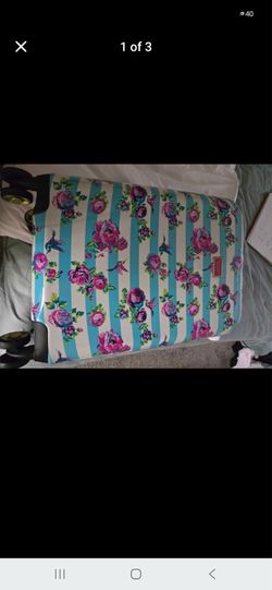 Hard shell luggage, flower pattern