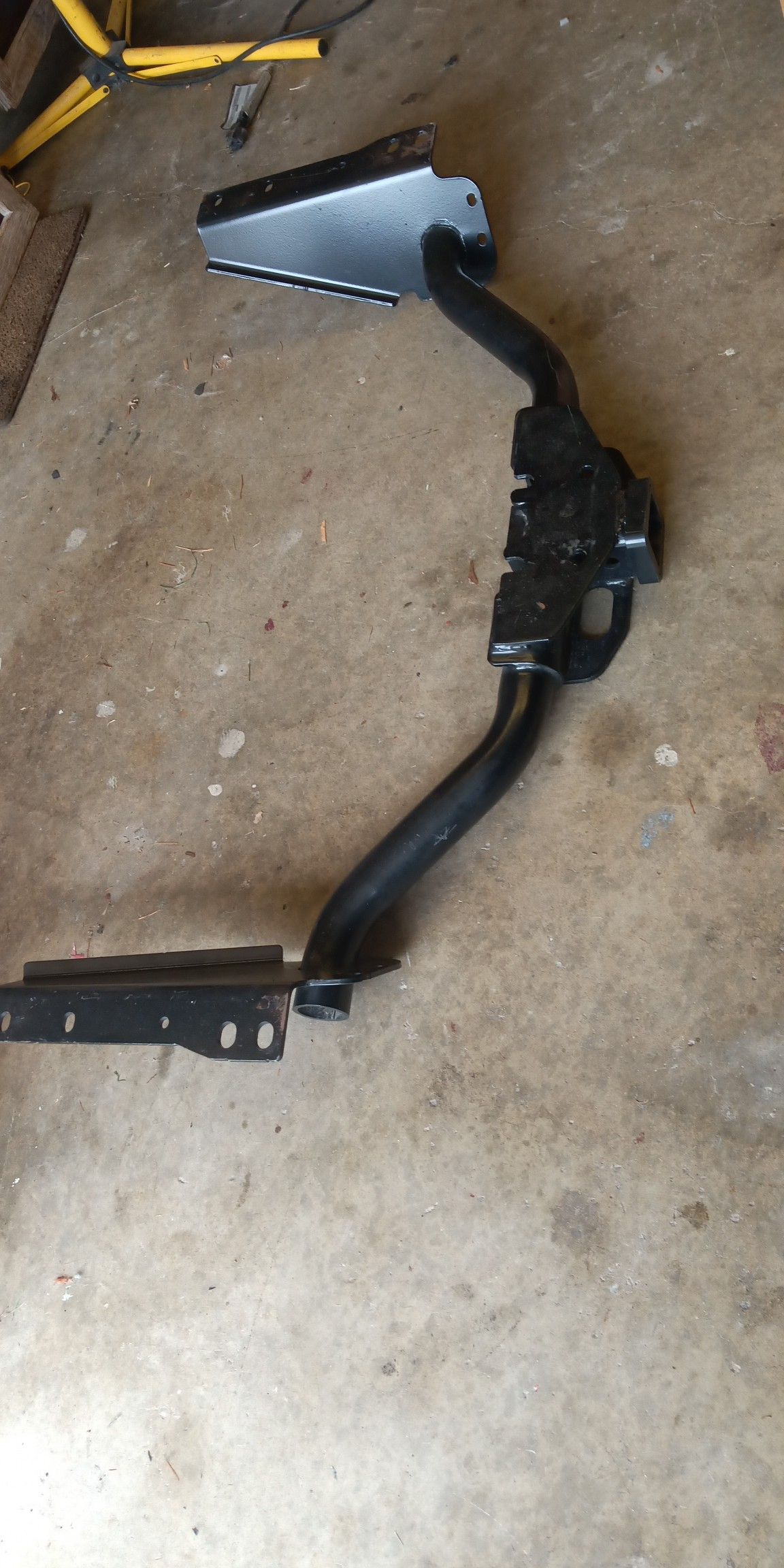 Lexus / Toyota oem 6500 lb tow hitch for GX470. Maybe 4runner FJ cruiser?