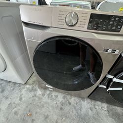 Samsung Washer New Scratch & Dent 