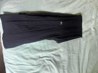 Alo Leggings
