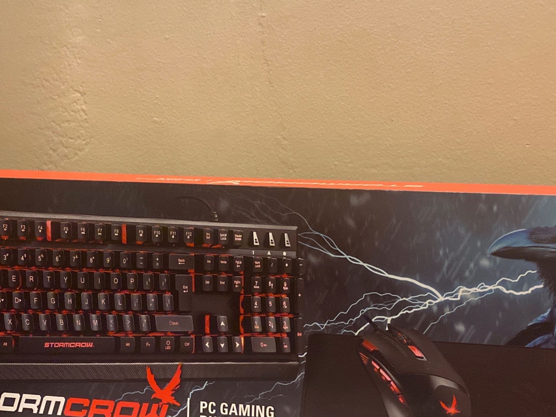 storm crow keyboard and mouse bundle