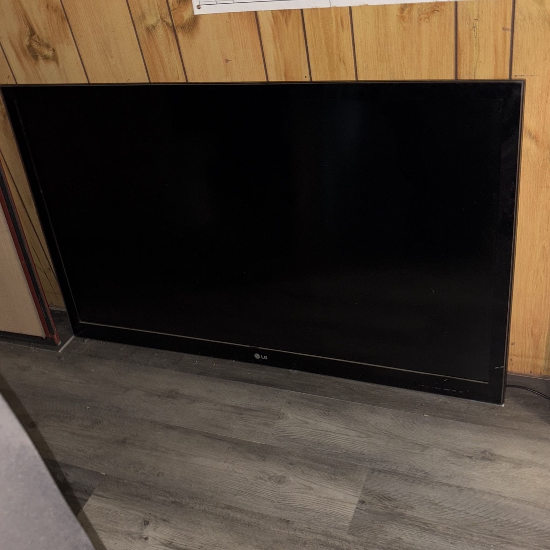 Black 55(in) LG 3D TV