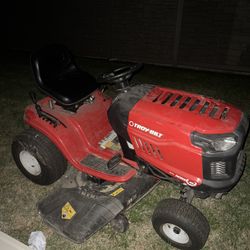 Riding lawn mower