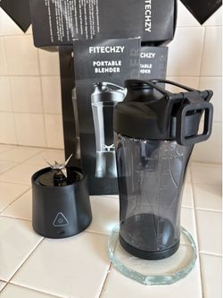 Portable blender and Cup