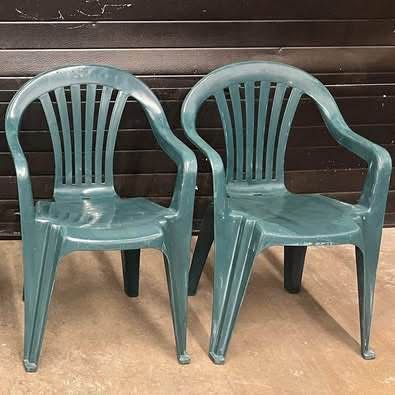 Outdoor patio deck stacking chair pair. 2 stackable chairs. $10 each. Free to ask, I reply
