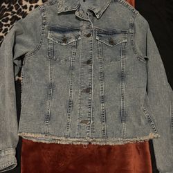 Woman’s Jean Jacket 