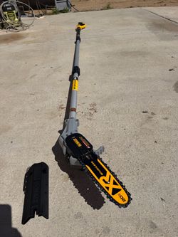 Dewalt 20v max XR 8” pole saw tool only
