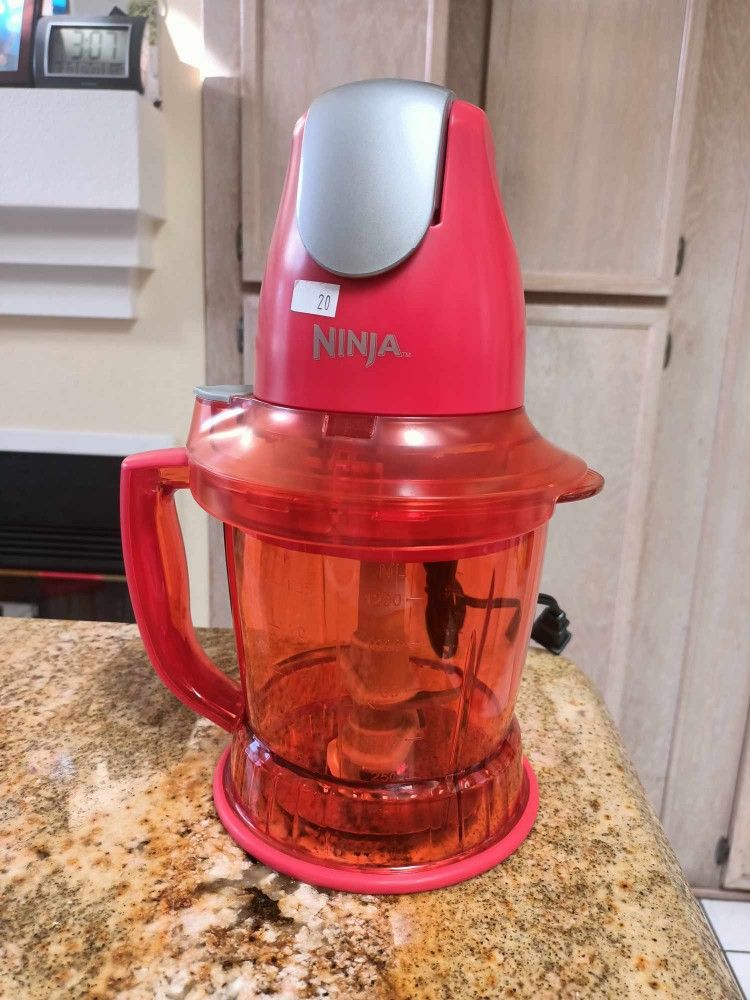 Ninja 40 Oz. Combo 2-in-1 Storm Blender Food Processor