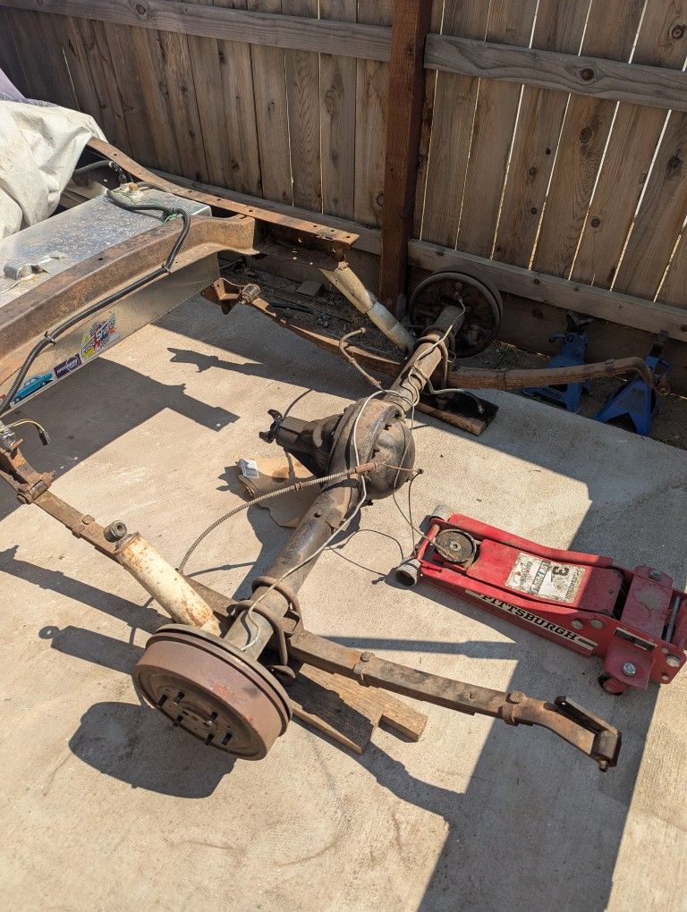 GM Complete 10 Bolt 8.2 Rear End