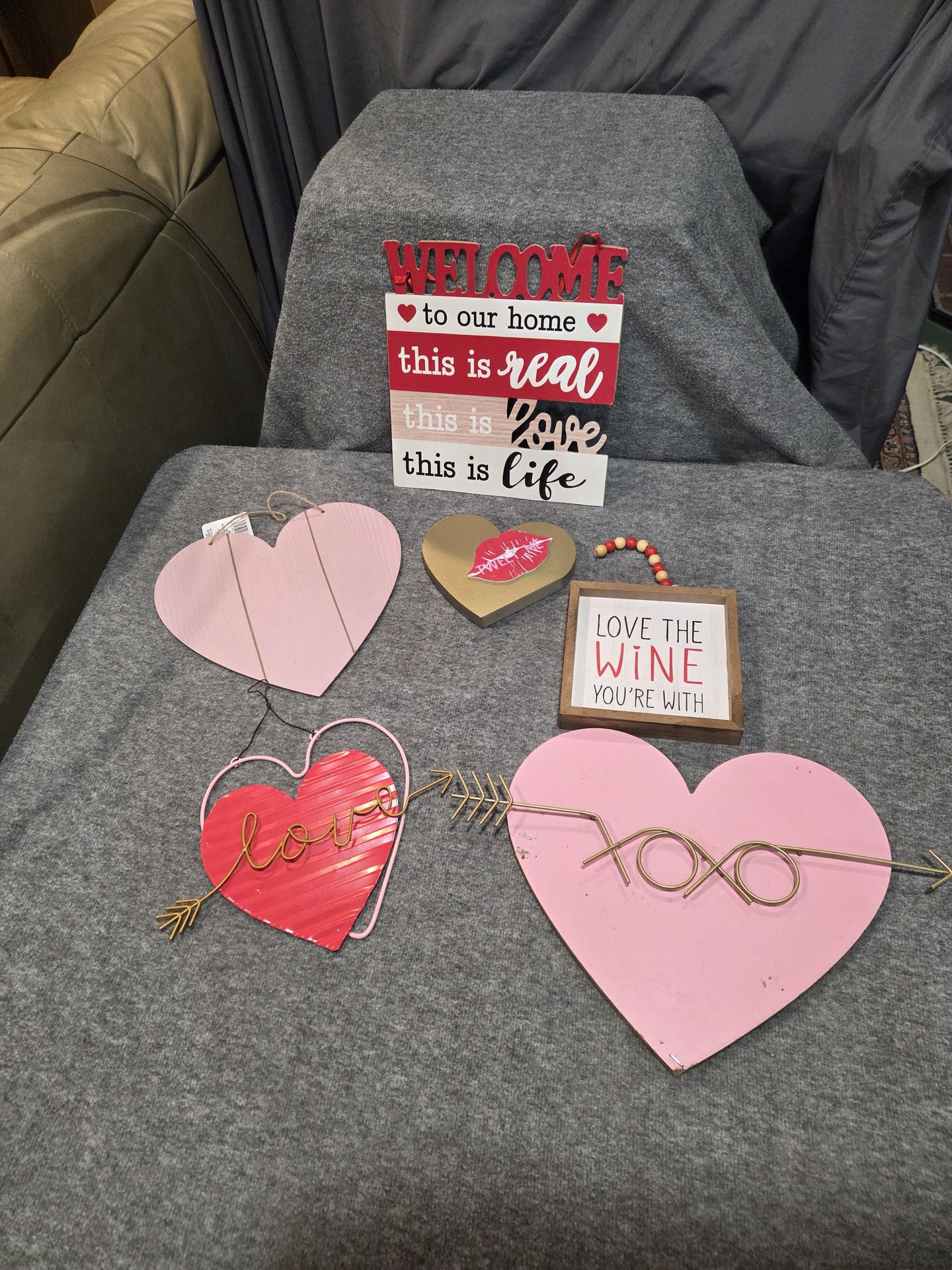 Valentine décor/ decorations