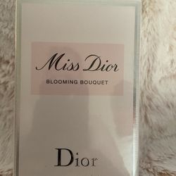 MISS DIOR perfume De Mujer